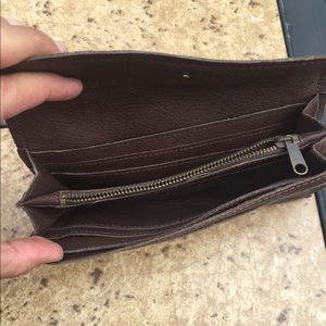 Fossil genuine leather wallet